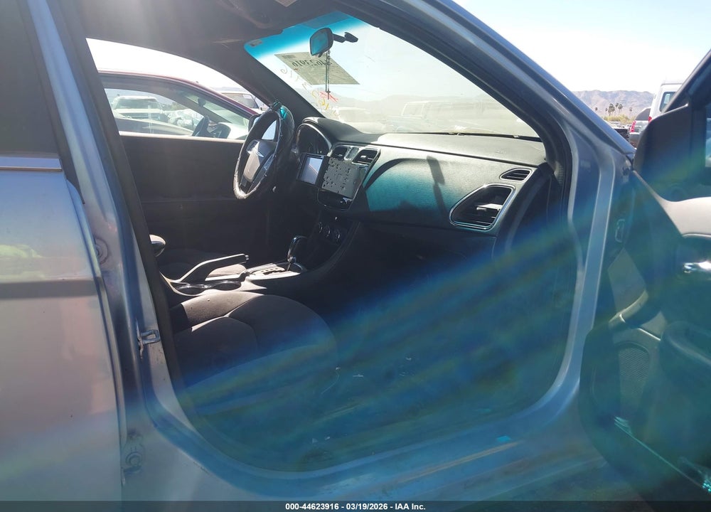 2012 CHRYSLER 200 TOURING VIN: 1C3CCBBB2CN210254