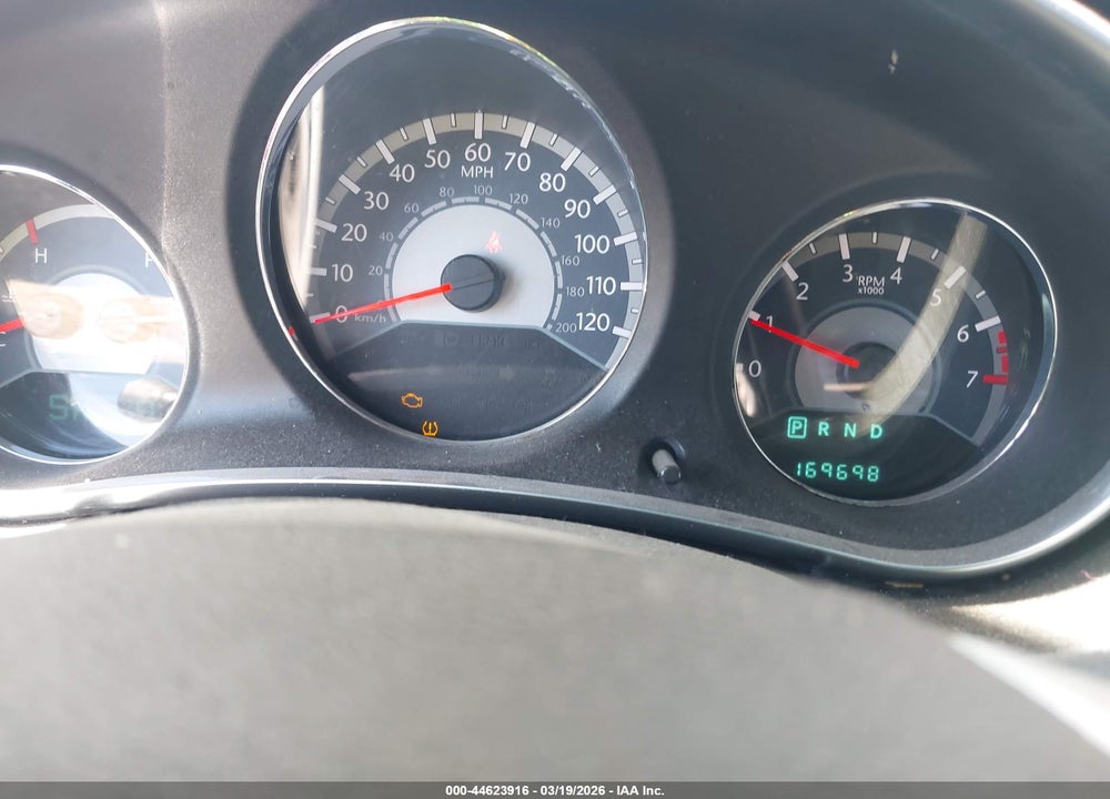 2012 CHRYSLER 200 TOURING VIN: 1C3CCBBB2CN210254