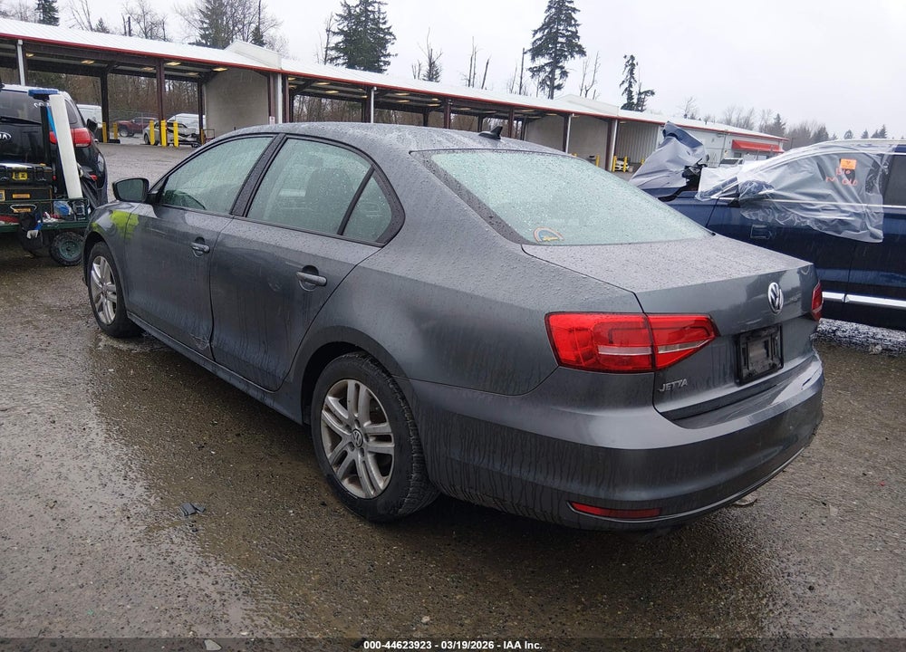 2015 VOLKSWAGEN JETTA 2.0L TDI S VIN: 3VWLA7AJ9FM245313