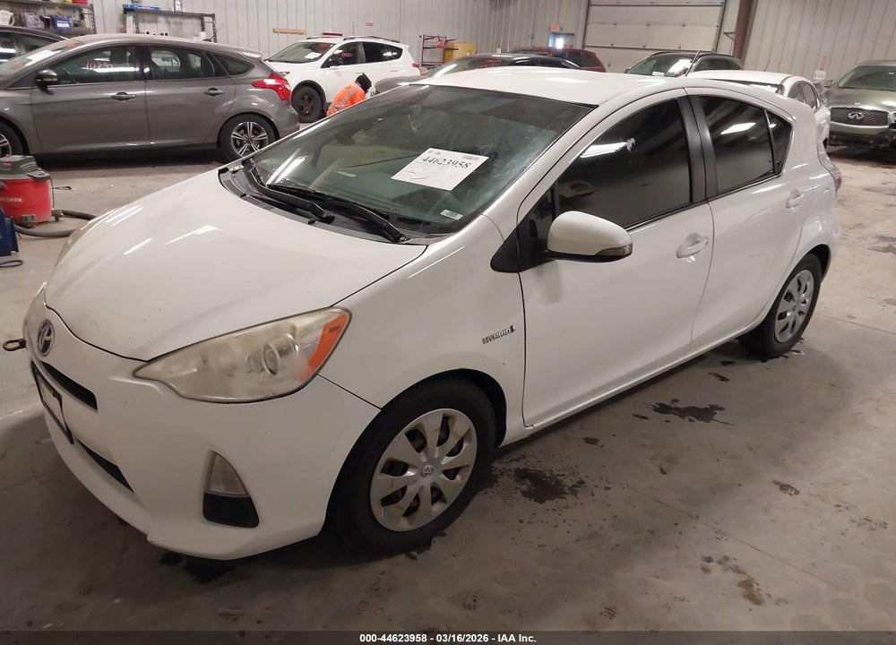 2012 TOYOTA PRIUS C TWO VIN: JTDKDTB35C1022189