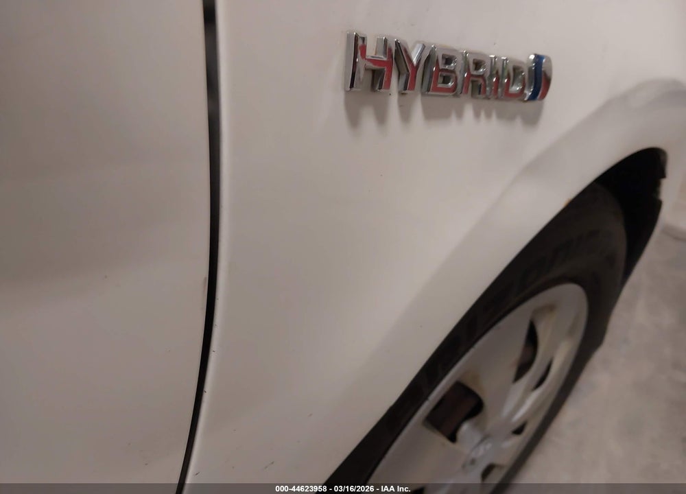 2012 TOYOTA PRIUS C TWO VIN: JTDKDTB35C1022189