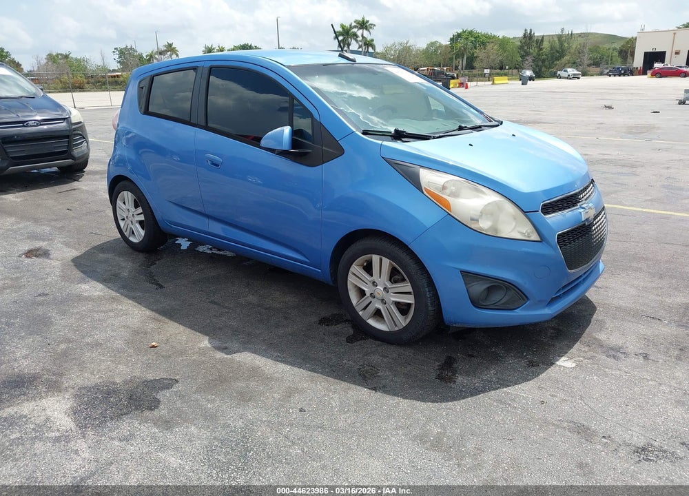 2014 CHEVROLET SPARK 1LT AUTO VIN: KL8CD6S98EC519568