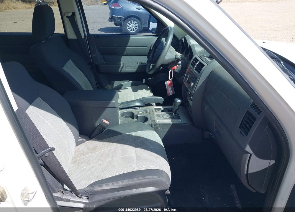 2007 DODGE NITRO SXT VIN: 1D8GU28K47W664489