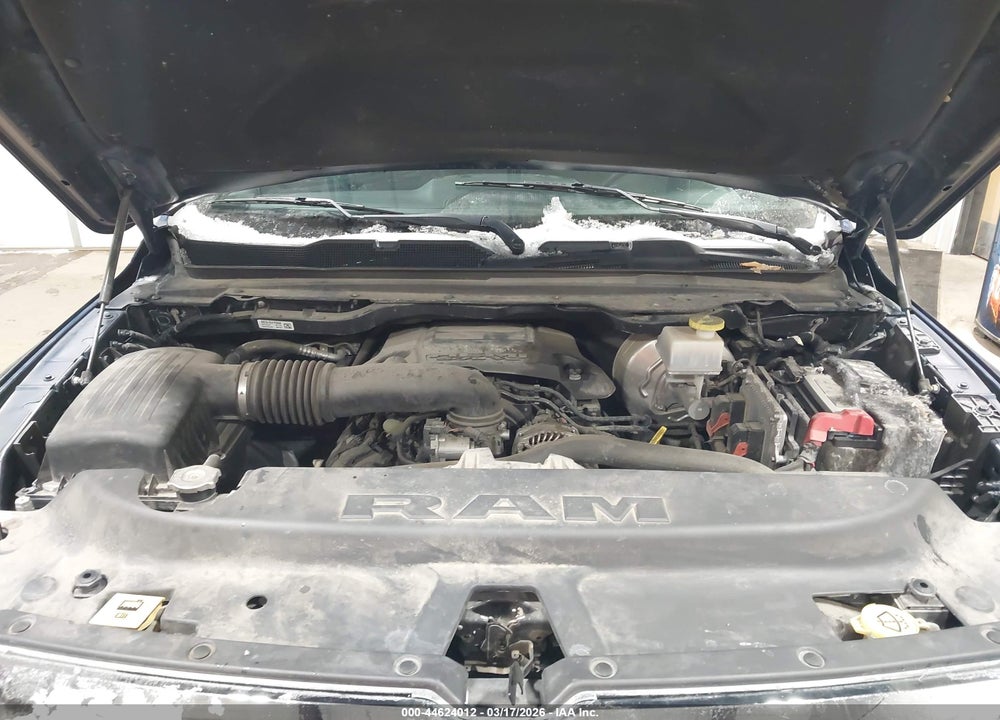 2019 RAM 1500 BIG HORN/LONE STAR  4X4 5'7 BOX VIN: 1C6SRFFT5KN762594