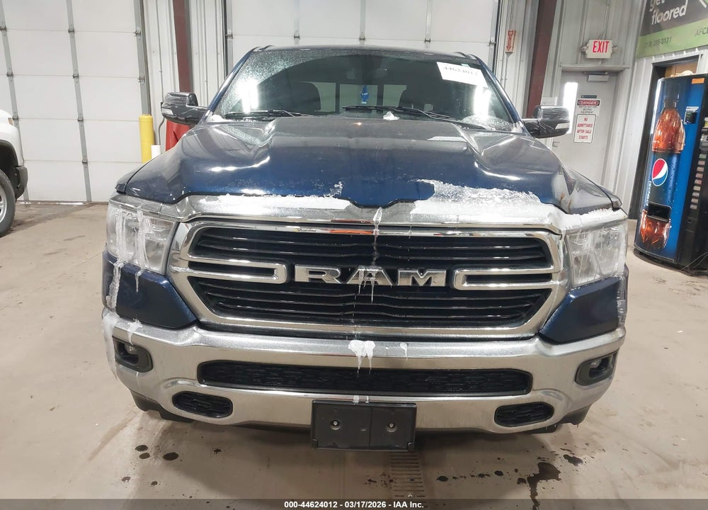 2019 RAM 1500 BIG HORN/LONE STAR  4X4 5'7 BOX VIN: 1C6SRFFT5KN762594