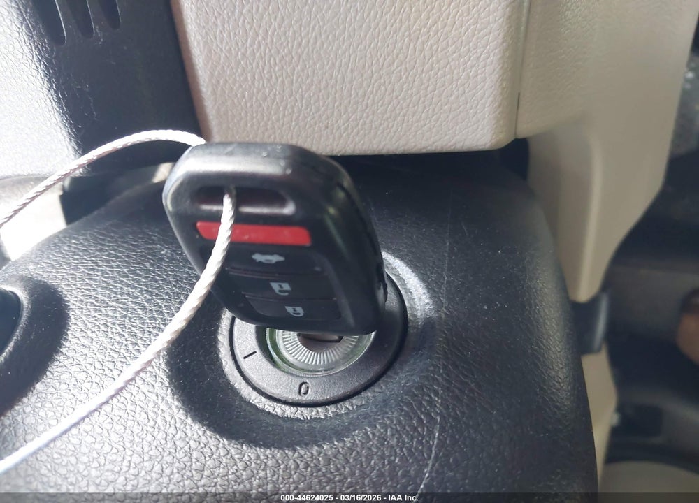 2016 HONDA ACCORD LX VIN: 1HGCR2F33GA047822