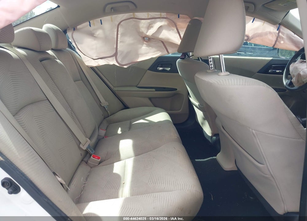 2016 HONDA ACCORD LX VIN: 1HGCR2F33GA047822