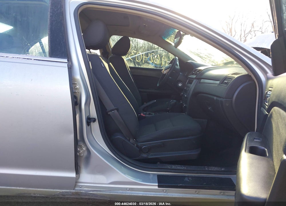 2011 FORD FUSION SE VIN: 3FAHP0HA4BR154568