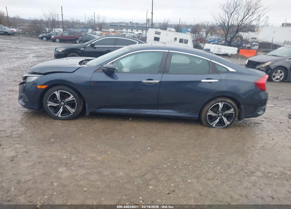 2016 HONDA CIVIC TOURING VIN: 19XFC1F93GE201745