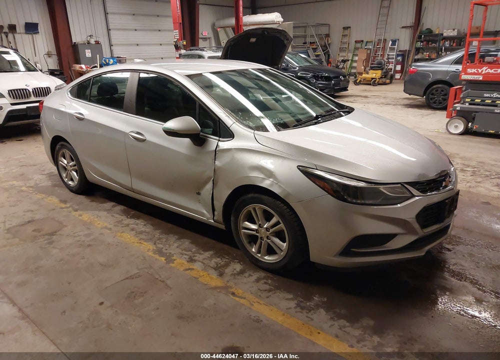 2018 CHEVROLET CRUZE LT AUTO VIN: 1G1BE5SM0J7198765