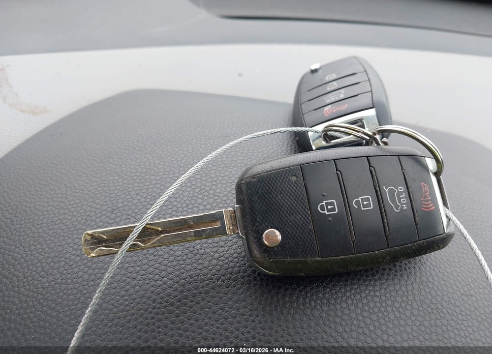 2015 KIA SOUL VIN: KNDJN2A22F7156106