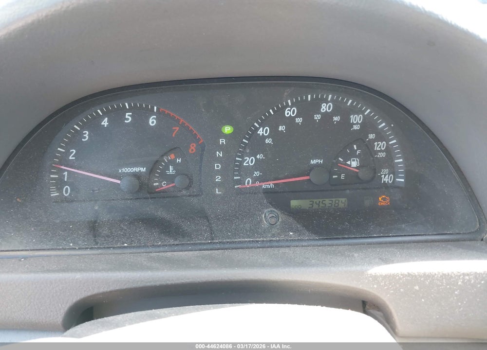 2003 TOYOTA CAMRY LE VIN: 4T1BE32K33U739222