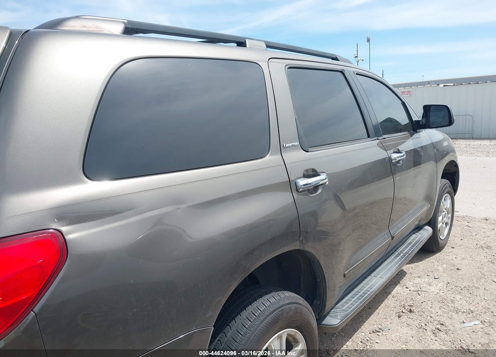 2008 TOYOTA SEQUOIA LIMITED 5.7L V8 VIN: 5TDZY68A08S003103