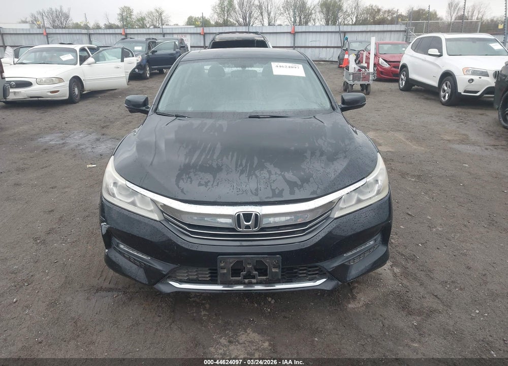 2016 HONDA ACCORD EX VIN: 1HGCR2F75GA233879