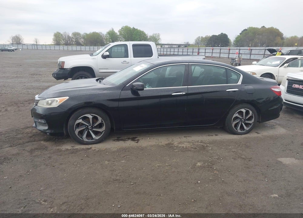 2016 HONDA ACCORD EX VIN: 1HGCR2F75GA233879