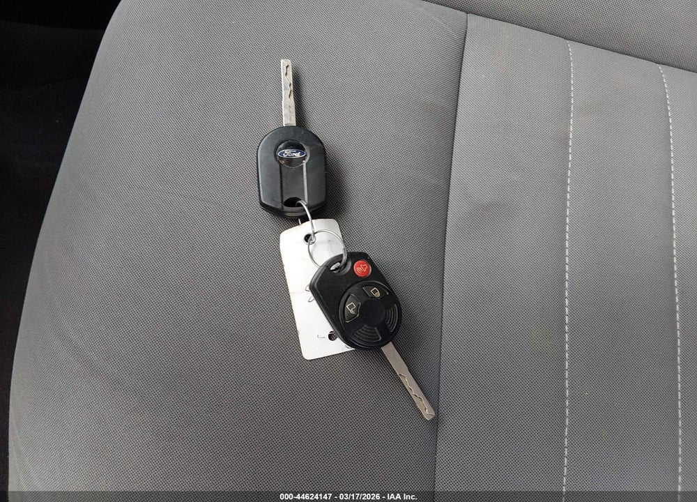 2015 FORD ESCAPE SE VIN: 1FMCU0GX5FUA89193
