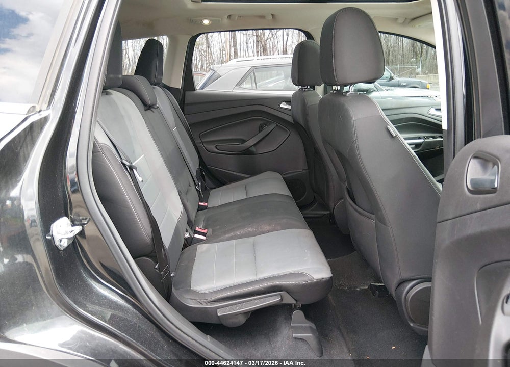 2015 FORD ESCAPE SE VIN: 1FMCU0GX5FUA89193