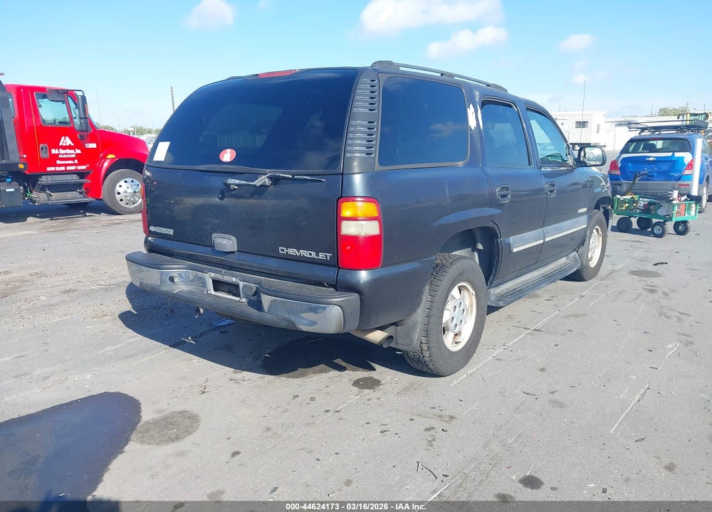 2003 CHEVROLET TAHOE LS VIN: 1GNEC13V23R187887