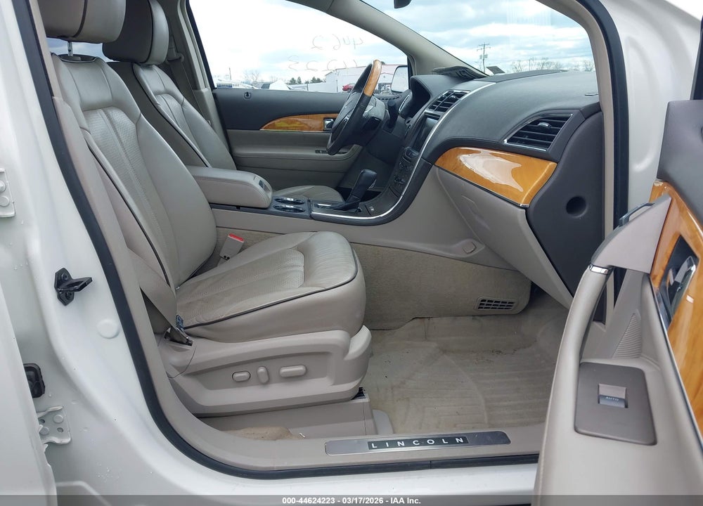 2013 LINCOLN MKX VIN: 2LMDJ8JK5DBL36308