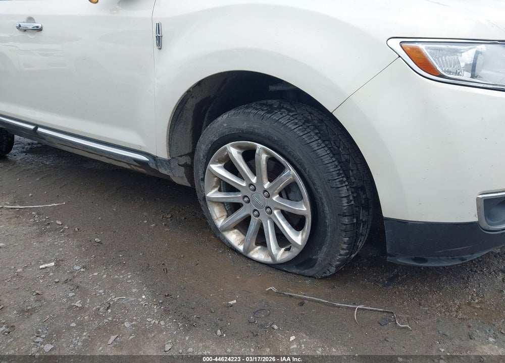2013 LINCOLN MKX VIN: 2LMDJ8JK5DBL36308