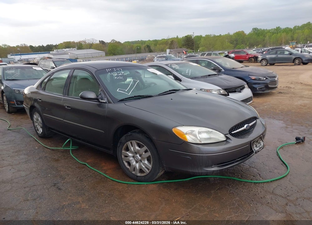 2003 FORD TAURUS SES VIN: 1FAFP55283G184294