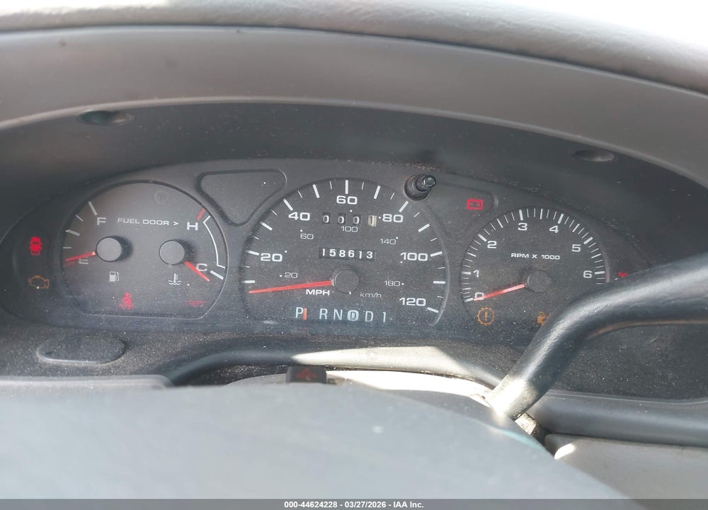 2003 FORD TAURUS SES VIN: 1FAFP55283G184294