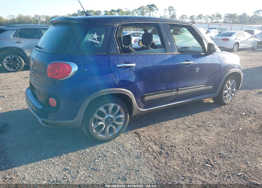 2015 FIAT 500L TREKKING VIN: ZFBCFADH8FZ031523
