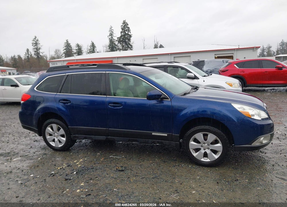 2011 SUBARU OUTBACK 2.5I PREMIUM VIN: 4S4BRCCC8B3369756