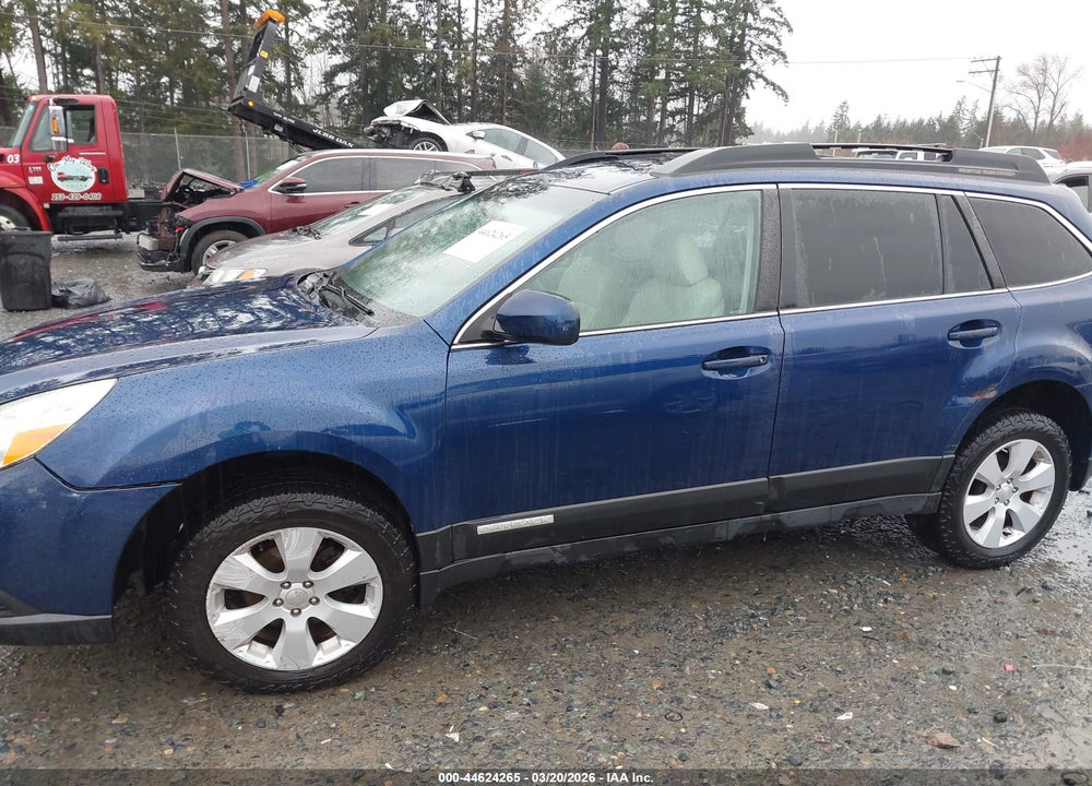2011 SUBARU OUTBACK 2.5I PREMIUM VIN: 4S4BRCCC8B3369756