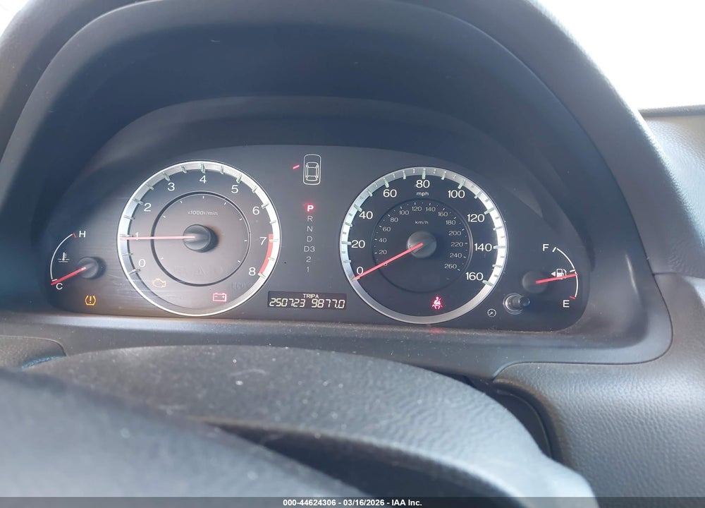 2010 HONDA ACCORD 3.5 EX-L VIN: 1HGCP3F87AA017849