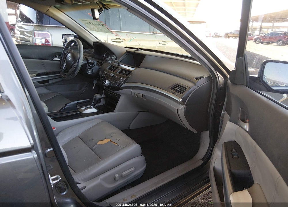 2010 HONDA ACCORD 3.5 EX-L VIN: 1HGCP3F87AA017849