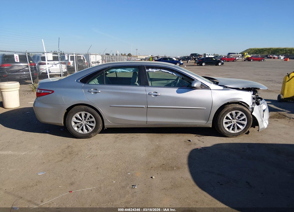 2016 TOYOTA CAMRY LE VIN: 4T4BF1FK4GR522205