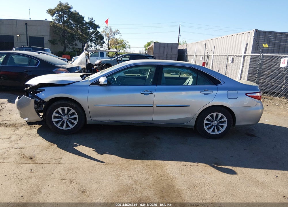 2016 TOYOTA CAMRY LE VIN: 4T4BF1FK4GR522205