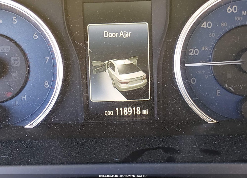 2016 TOYOTA CAMRY LE VIN: 4T4BF1FK4GR522205