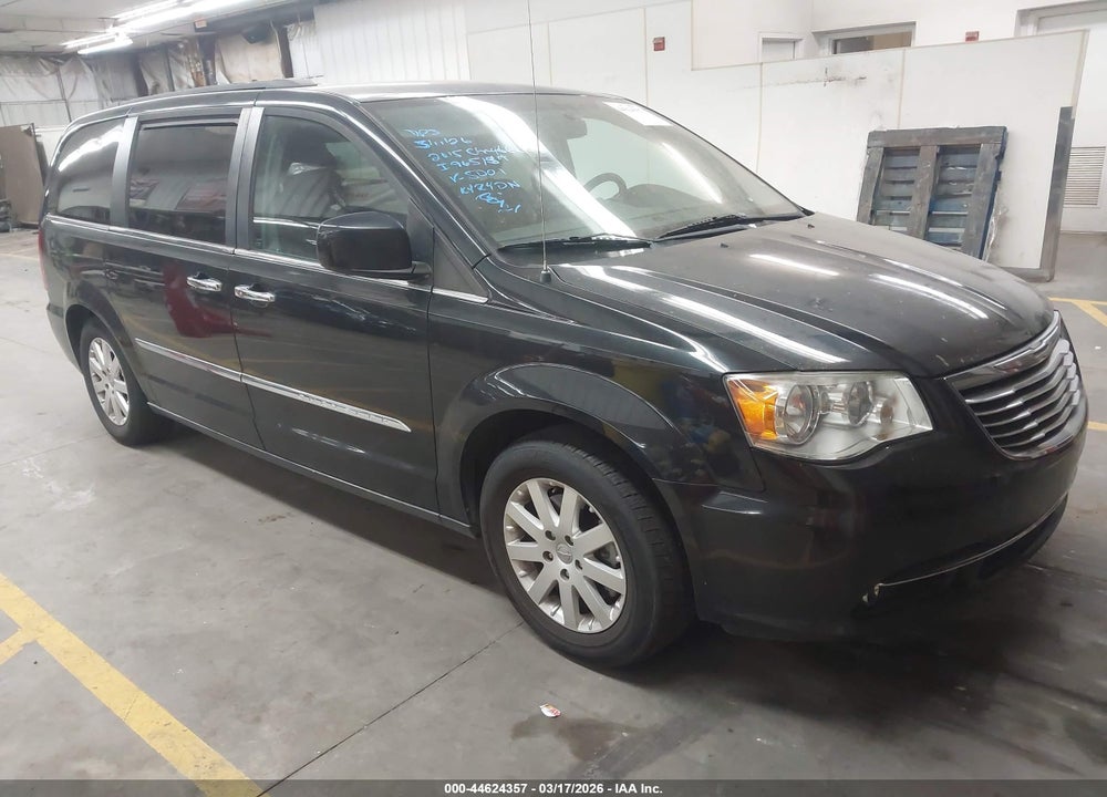 2015 CHRYSLER TOWN & COUNTRY TOURING VIN: 2C4RC1BG5FR535001