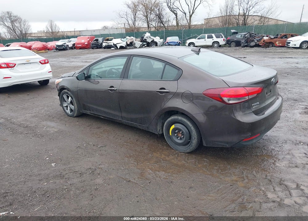 2018 KIA FORTE LX VIN: 3KPFL4A72JE194513