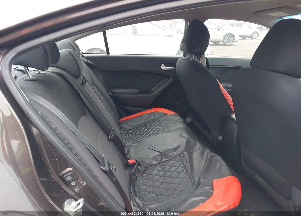 2018 KIA FORTE LX VIN: 3KPFL4A72JE194513