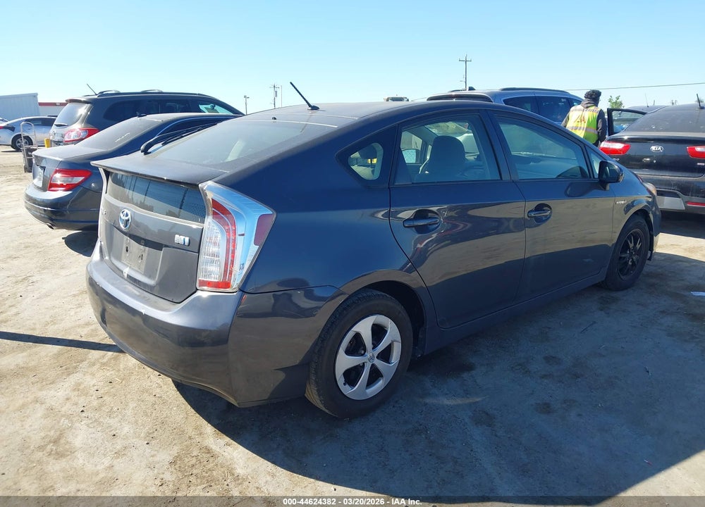 2014 TOYOTA PRIUS TWO VIN: JTDKN3DU3E1769022