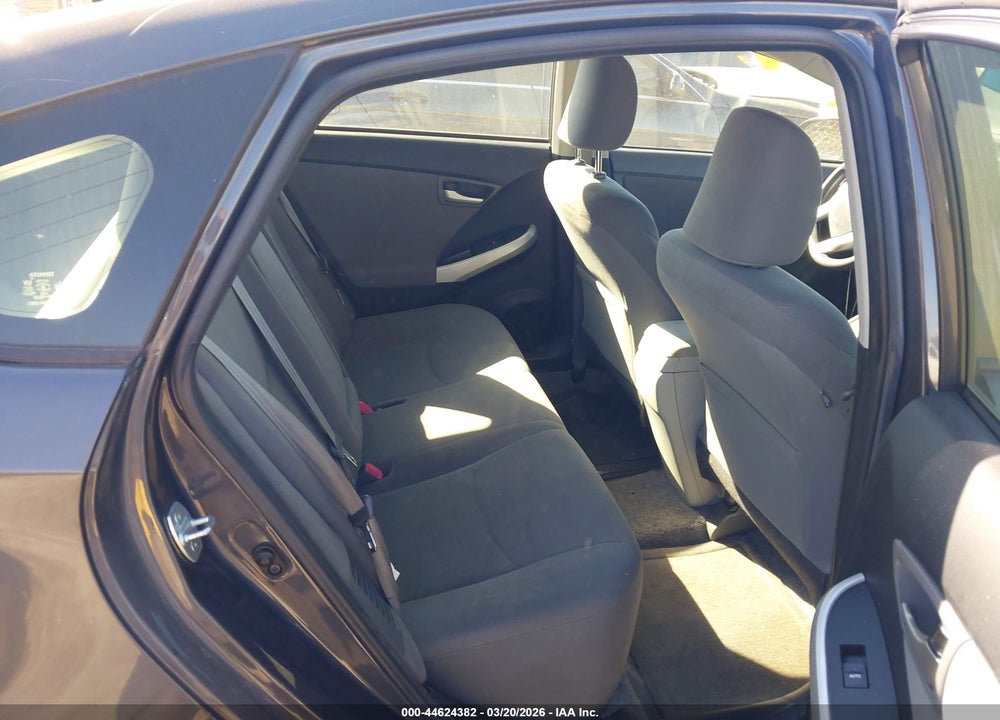 2014 TOYOTA PRIUS TWO VIN: JTDKN3DU3E1769022