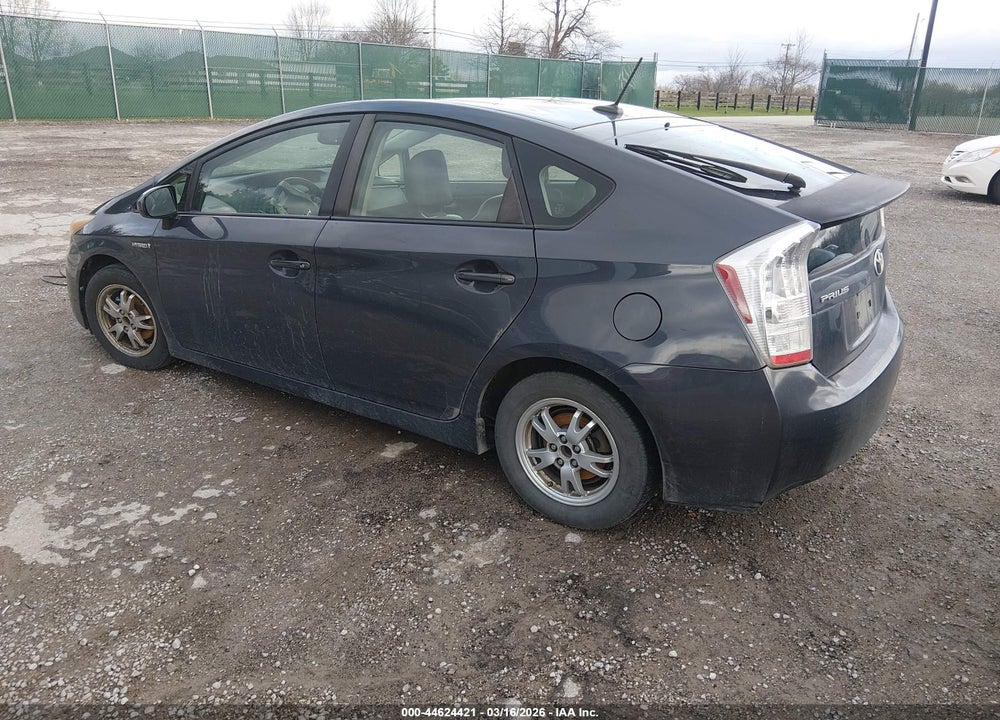 2011 TOYOTA PRIUS FOUR VIN: JTDKN3DU5B0257182