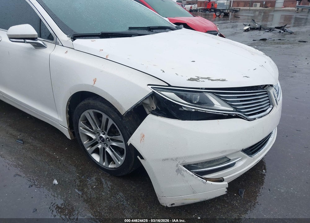 2013 LINCOLN MKZ VIN: 3LN6L2GK5DR807216