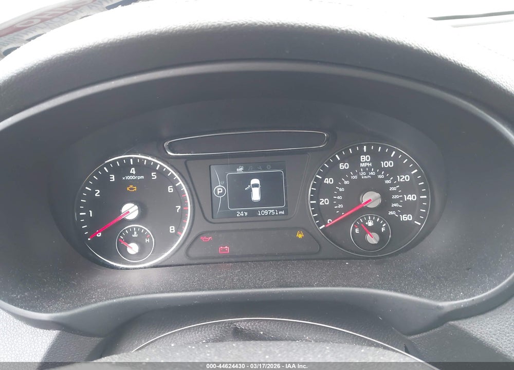 2016 KIA SORENTO 2.4L L VIN: 5XYPG4A38GG031320