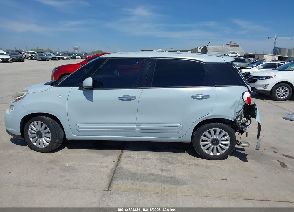 2014 FIAT 500L EASY VIN: ZFBCFABH0EZ028214