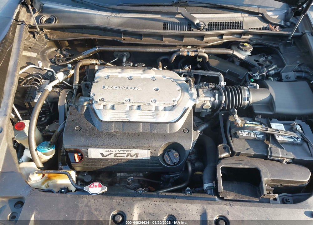 2011 HONDA ACCORD 3.5 EX-L VIN: 1HGCP3F86BA027614