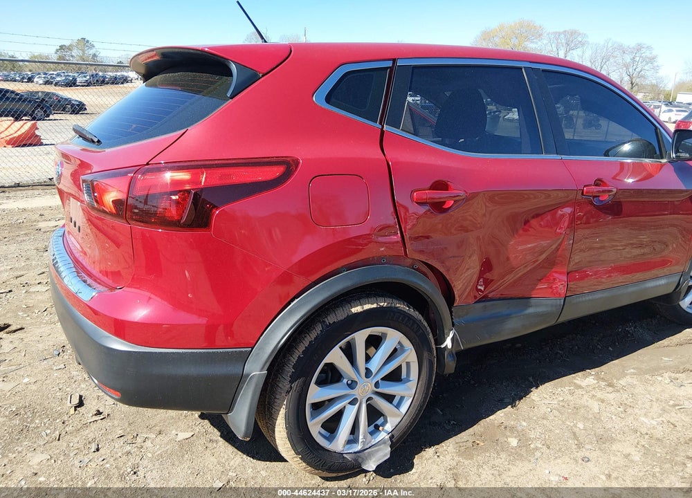 2018 NISSAN ROGUE SPORT S VIN: JN1BJ1CP9JW161355