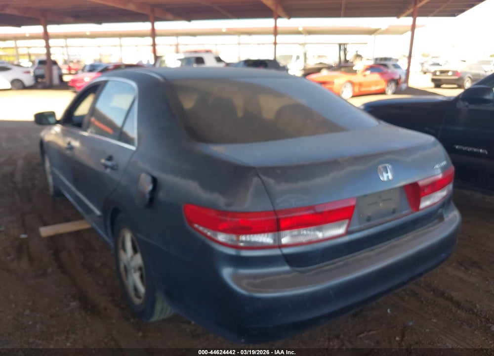 2004 HONDA ACCORD 2.4 EX VIN: JHMCM56674C006858