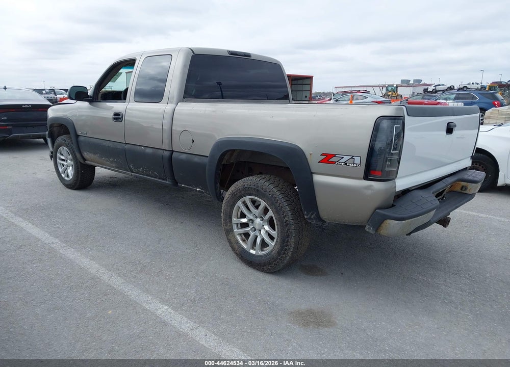 2002 CHEVROLET SILVERADO 1500 LS VIN: 2GCEK19VX21293126
