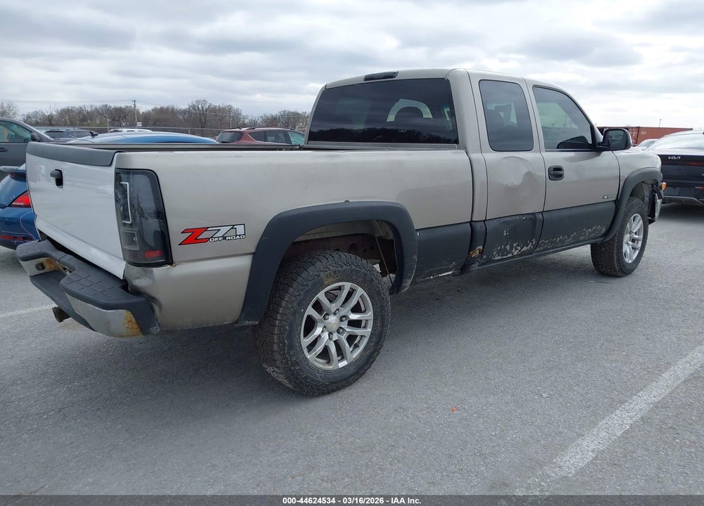 2002 CHEVROLET SILVERADO 1500 LS VIN: 2GCEK19VX21293126