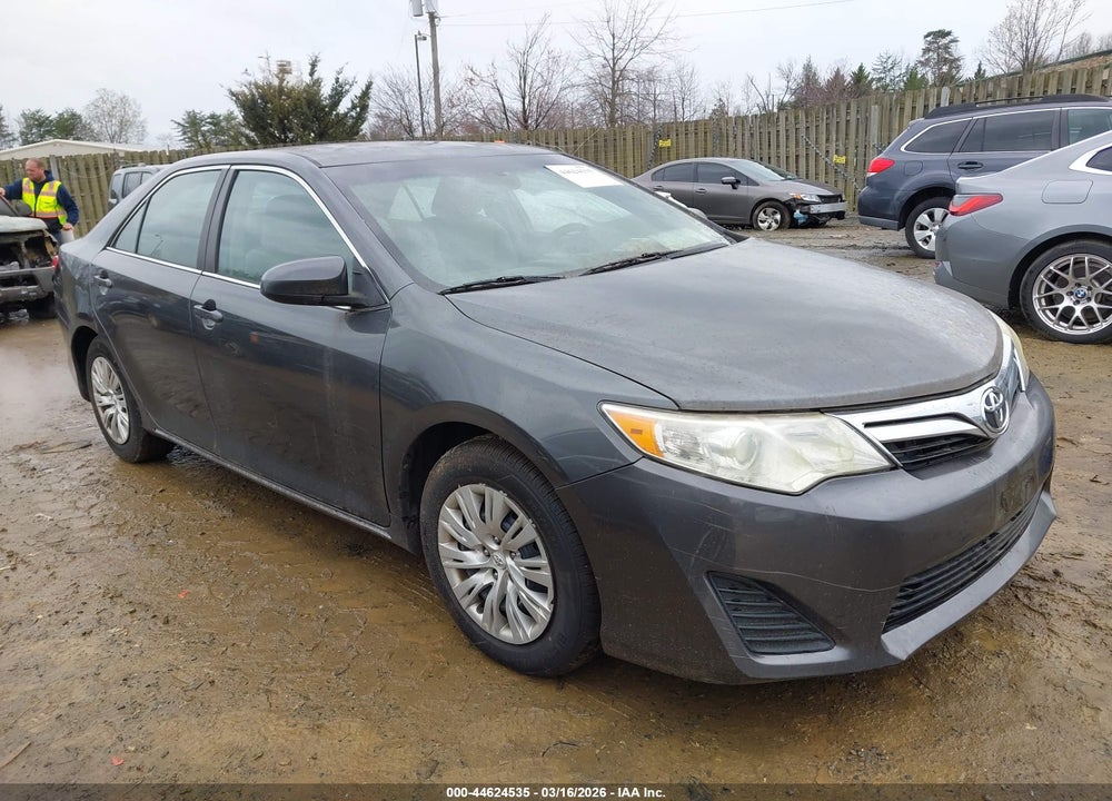 2014 TOYOTA CAMRY LE VIN: 4T4BF1FK1ER391778