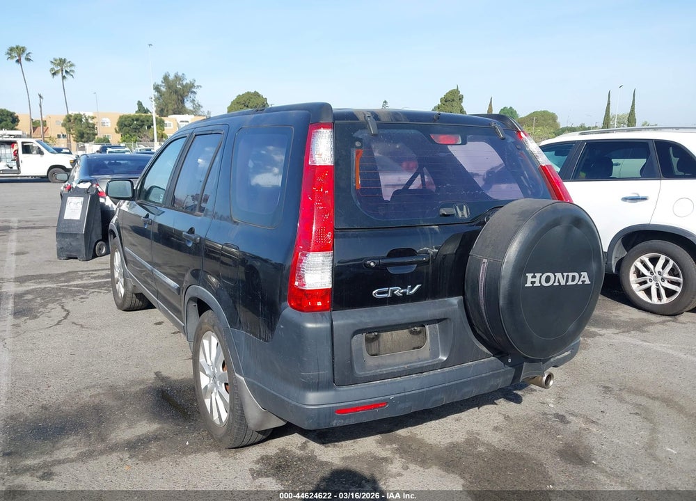 2006 HONDA CR-V LX VIN: JHLRD68556C010676